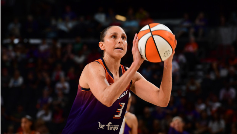 Trailblazer Diana Taurasi: The First Player to Score 10,000 Points in WNBA History