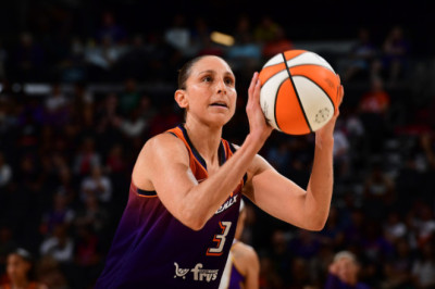 Trailblazer Diana Taurasi: The First Player to Score 10,000 Points in WNBA History