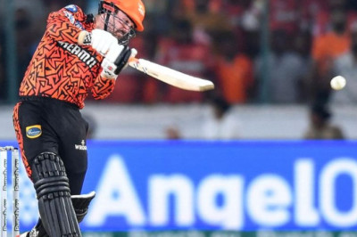 Travis Head Creates History with a Record-Breaking 19-Ball Century in Practice Match