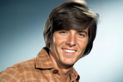 Bobby Sherman, ‘60s Teen Idol and Lifesaving EMT, Dies at 81